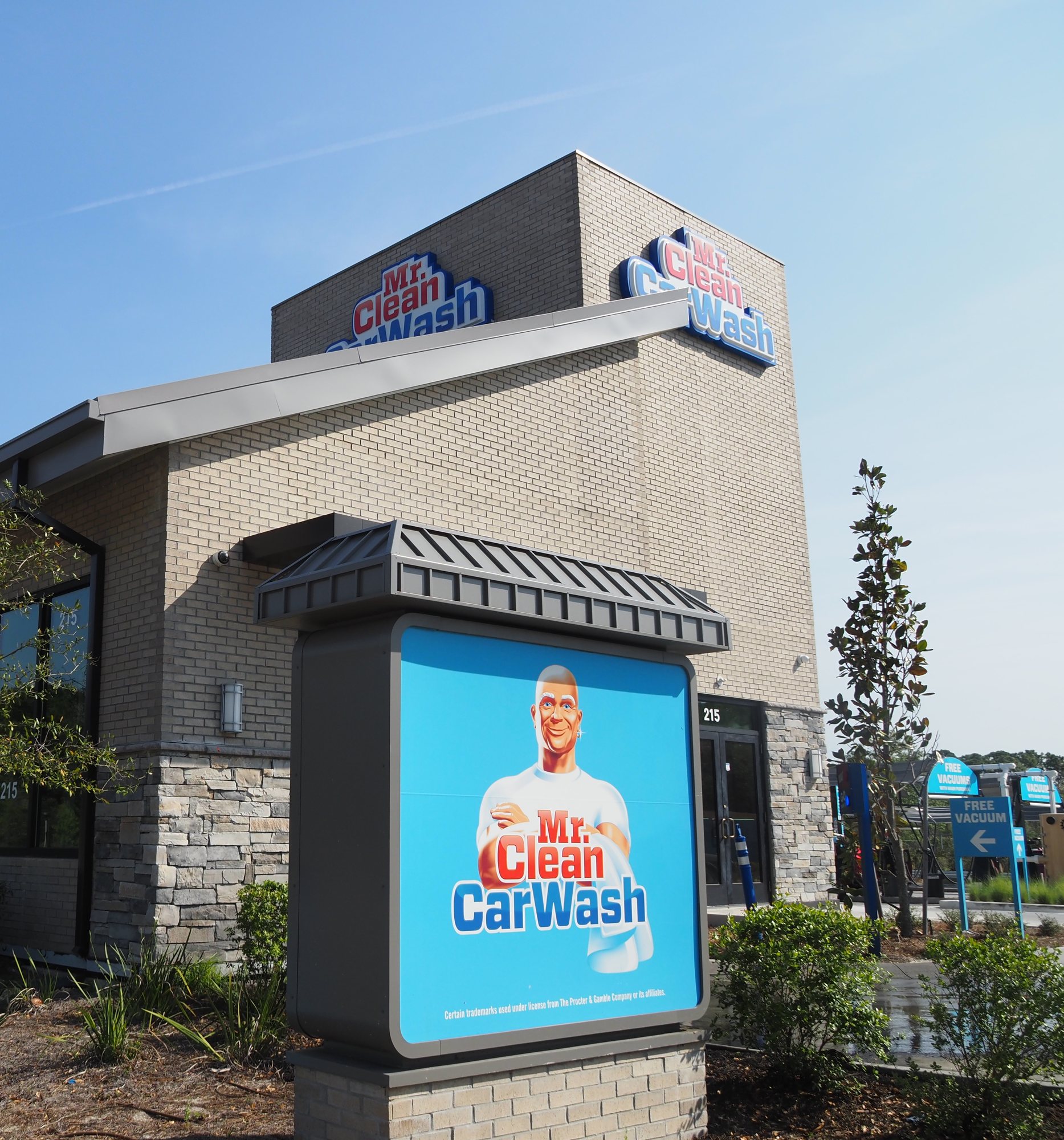 Mr. Clean Car Wash in DeBary, FL